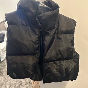 SHEIN Kids Black Quilted Vest